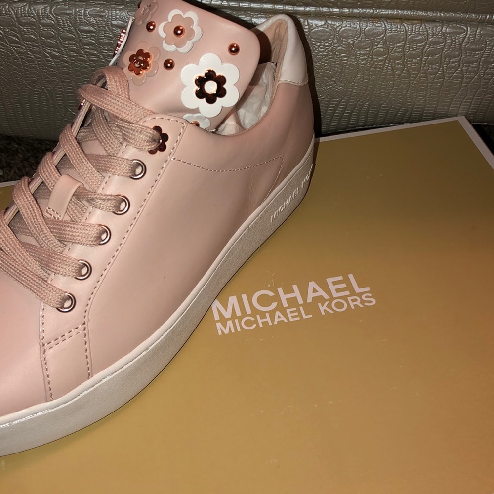 Mk Shoes 👠